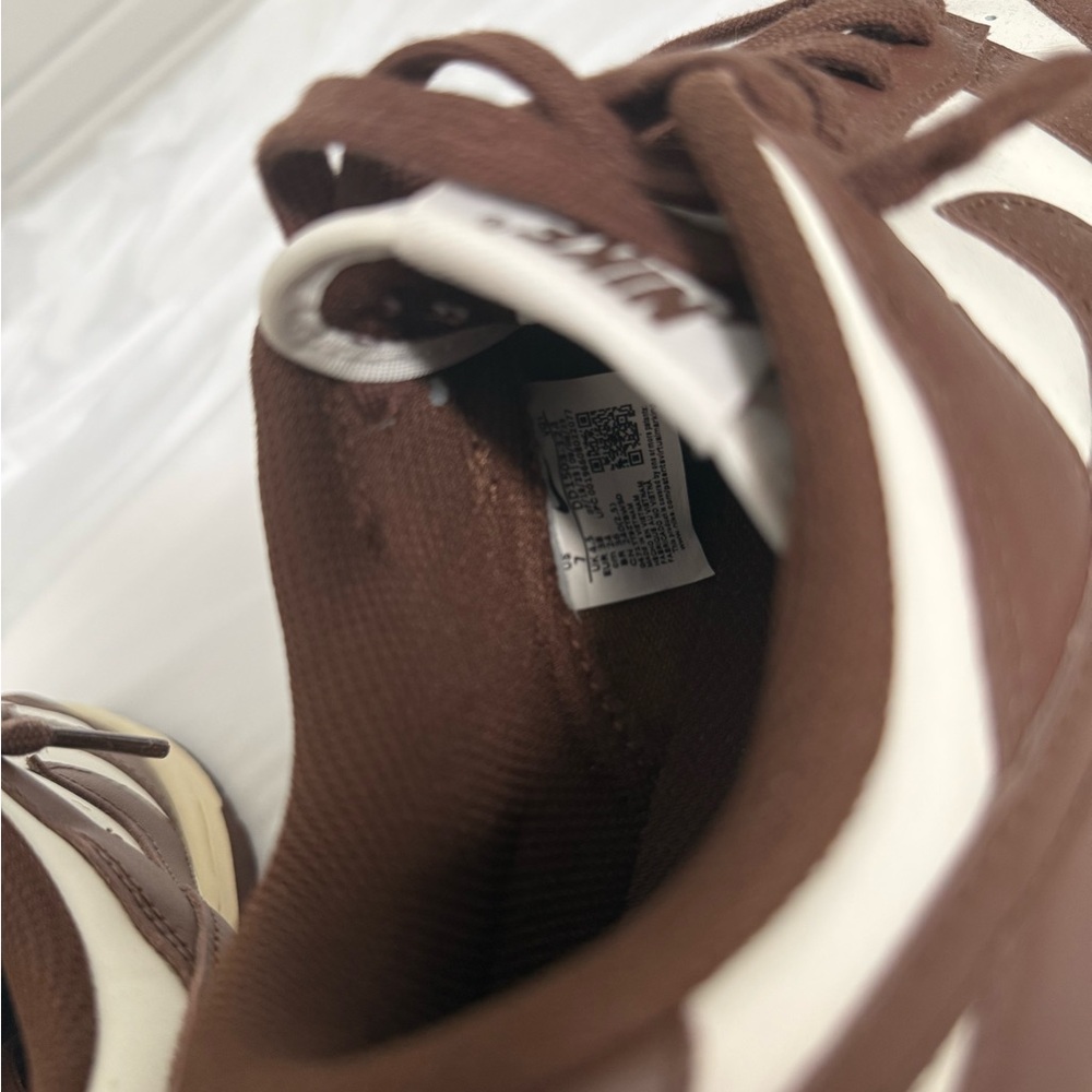 Nike Dunks - image 5